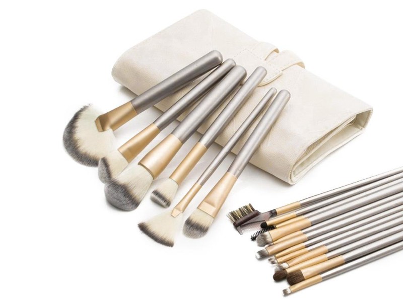 18PCS Makeup Brush Set with Pouch
