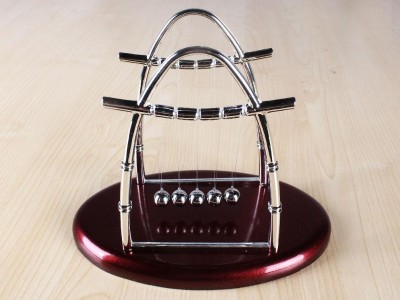 NEWTON'S Cradle Balance Balls Desktop Toy