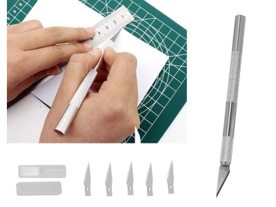 Stainless Steel Precision Knife with 5 Blades